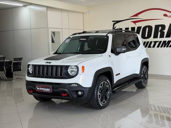 JEEP RENEGADE 2.0 16V TURBO DIESEL TRAILHAWK 4P 4X4 AUTOMÁTICO JEEP RENEGADE 2.0 16V TURBO DIESEL TRAILHAWK 4P 4X4 AUTOMÁTICO